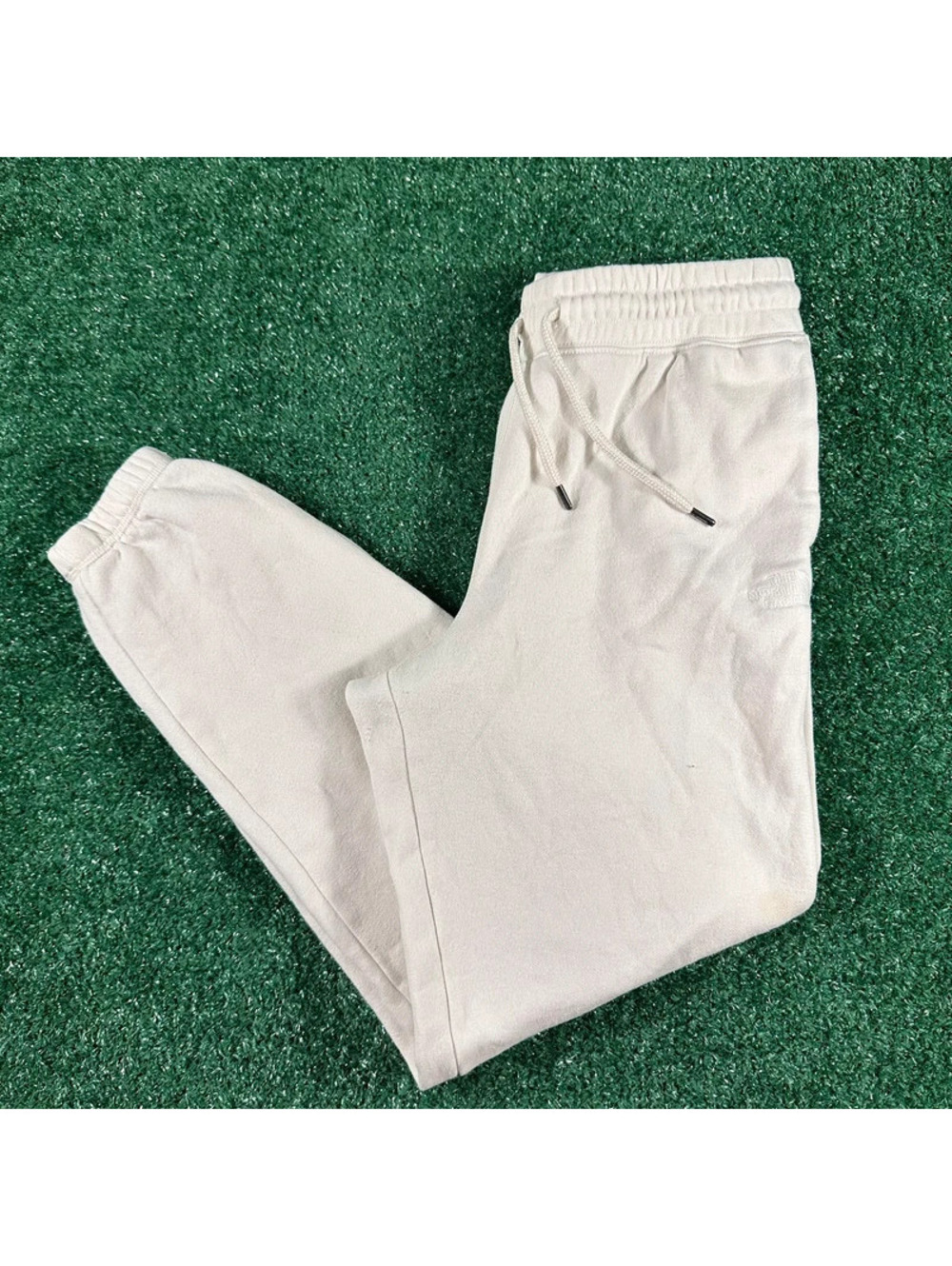 The north face fleece cream sweatpants women’s size small